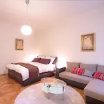 St. Jacob Apartment